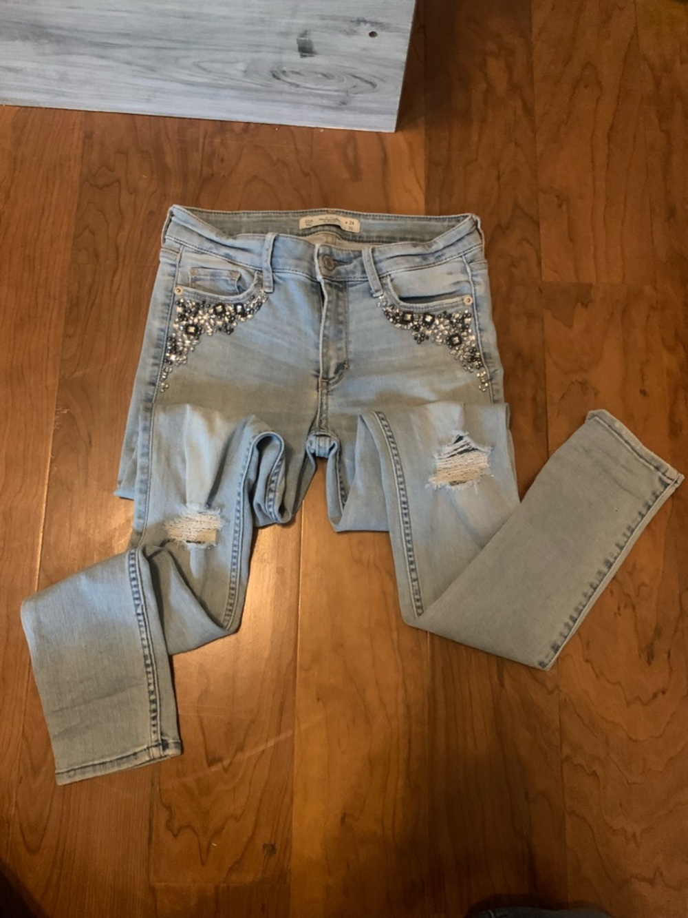 Abercrombie & Fitch Light Blue Skinny Jeans with Front Rhinestone Embellishment